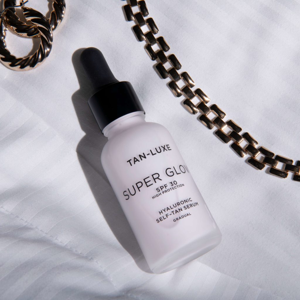 Five Reasons You Will Love Tan-Luxe Super Glow SPF