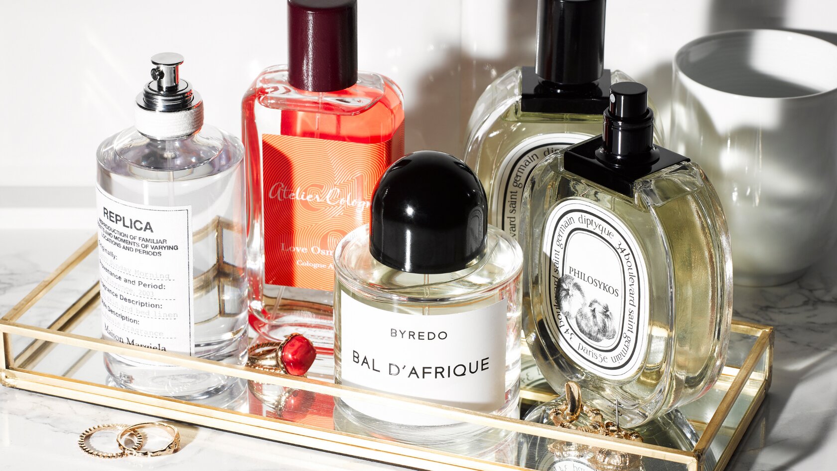 Stories Behind Your Scents Stories Behind Your Scents