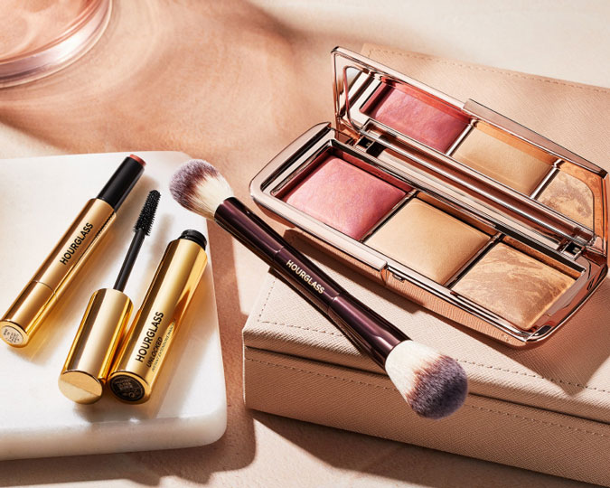 Hourglass Ambient Lighting Palette In 'Sublime'