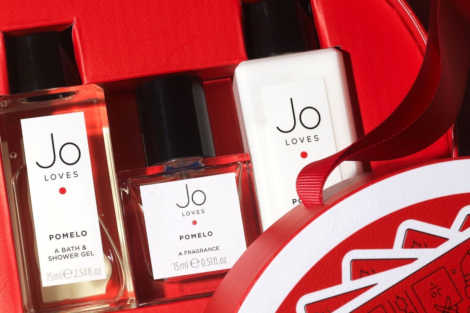 10 'Scentsational' Perfume Gifts For The Trickiest People 10 'Scentsational' Perfume Gifts For The Trickiest People