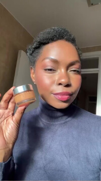 Trending Makeup - stories