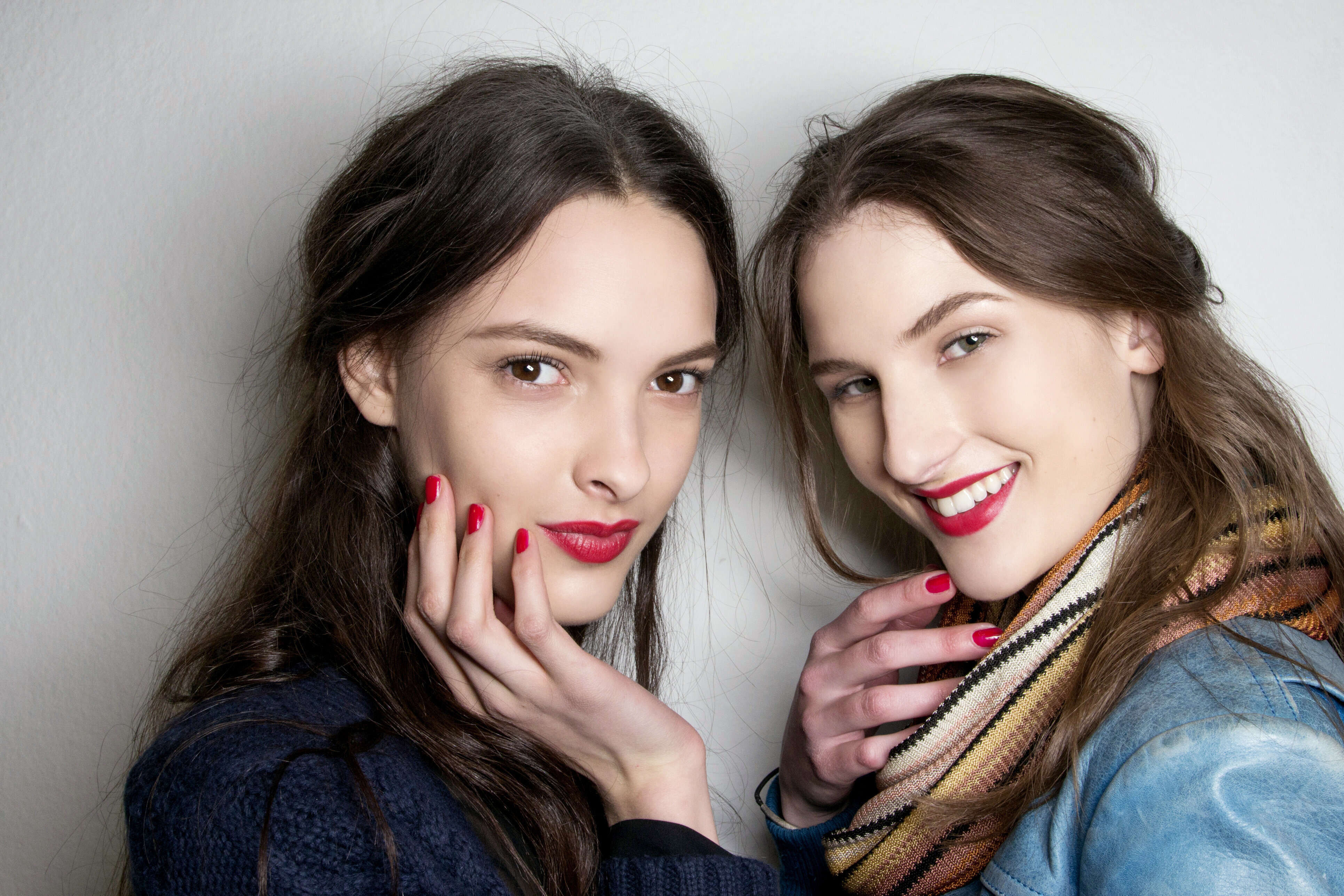 How To Embrace This Season’s Uplifting Nail Shades How To Embrace This Season’s Uplifting Nail Shades