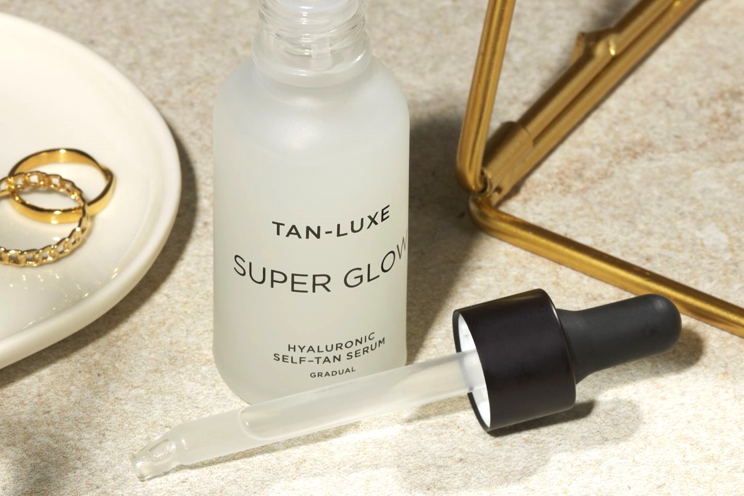 7 Self-Tans That Will Give You A Streak-Free Glow 7 Self-Tans That Will Give You A Streak-Free Glow