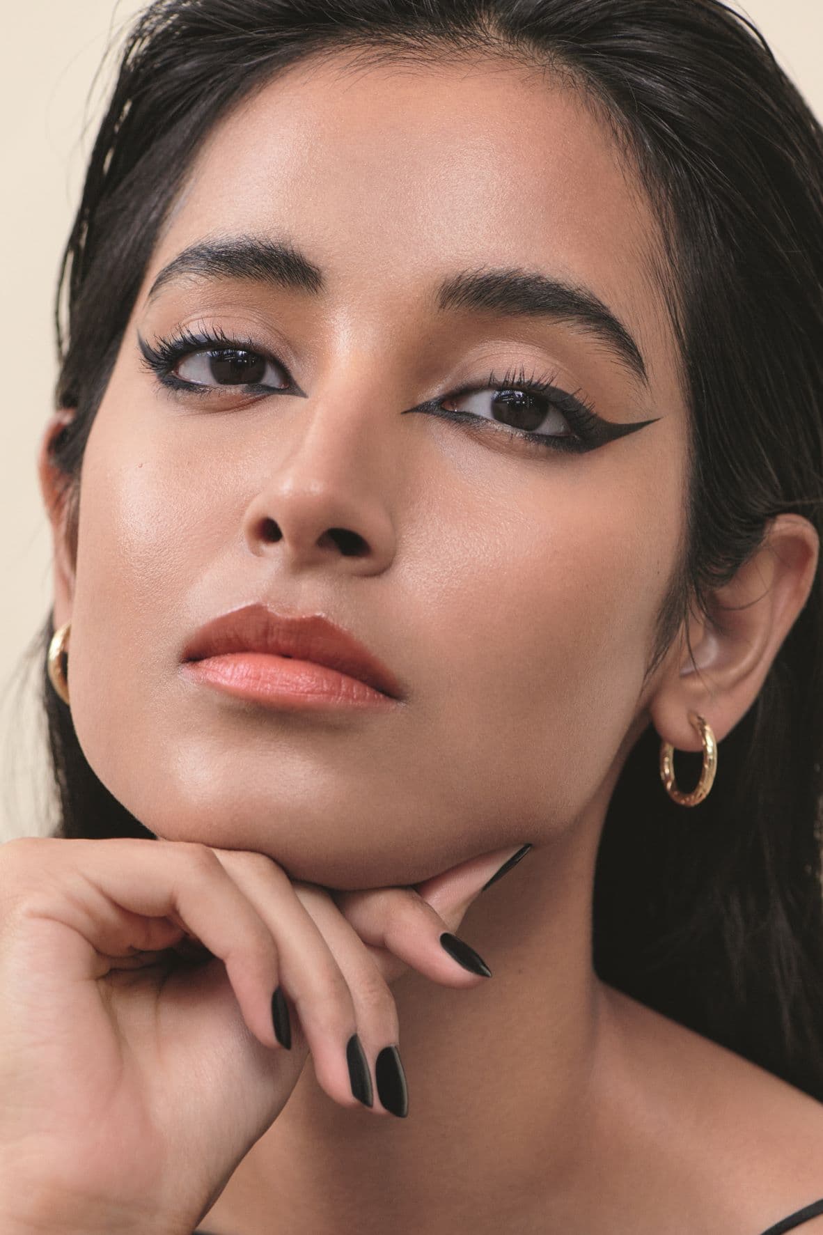 BBC Glow-Up Winner 2022: Graphic Liner Look BBC Glow-Up Winner 2022: Graphic Liner Look