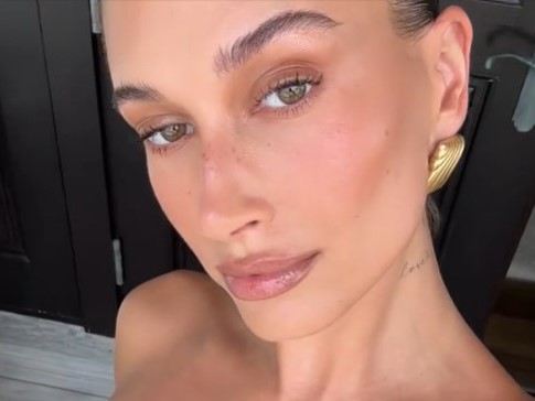 Hailey Bieber Latte Makeup | Space NK