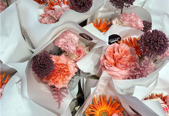 A Floral Easter Treat