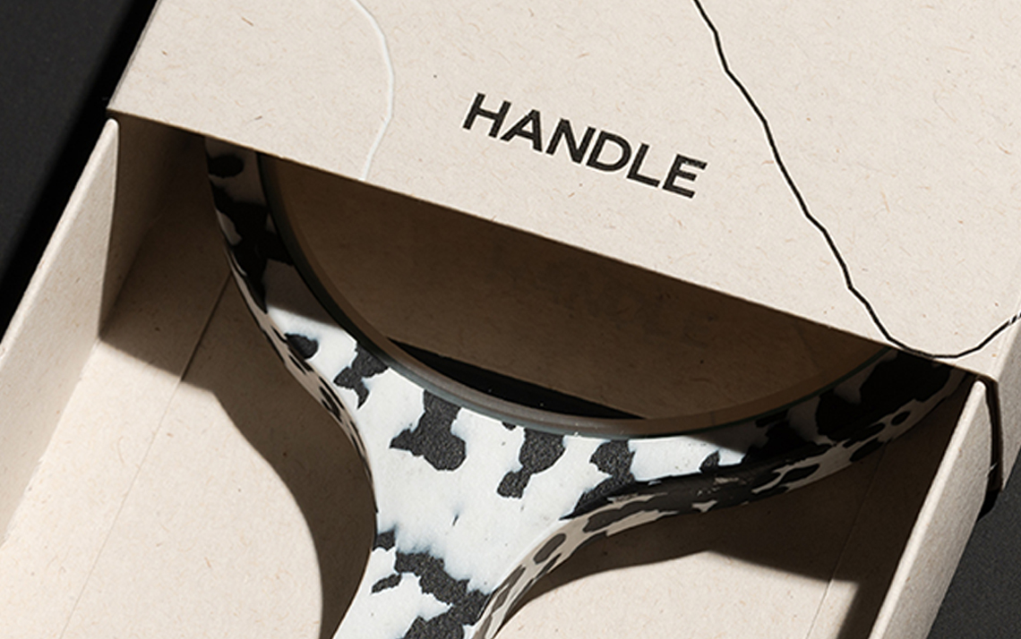 NEW IN: HANDLE