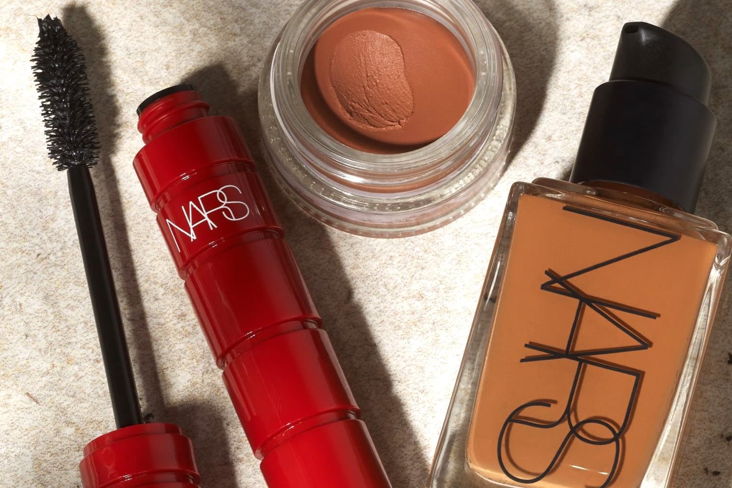 5 achats de maquillage NARS dont vous avez besoin en ce moment