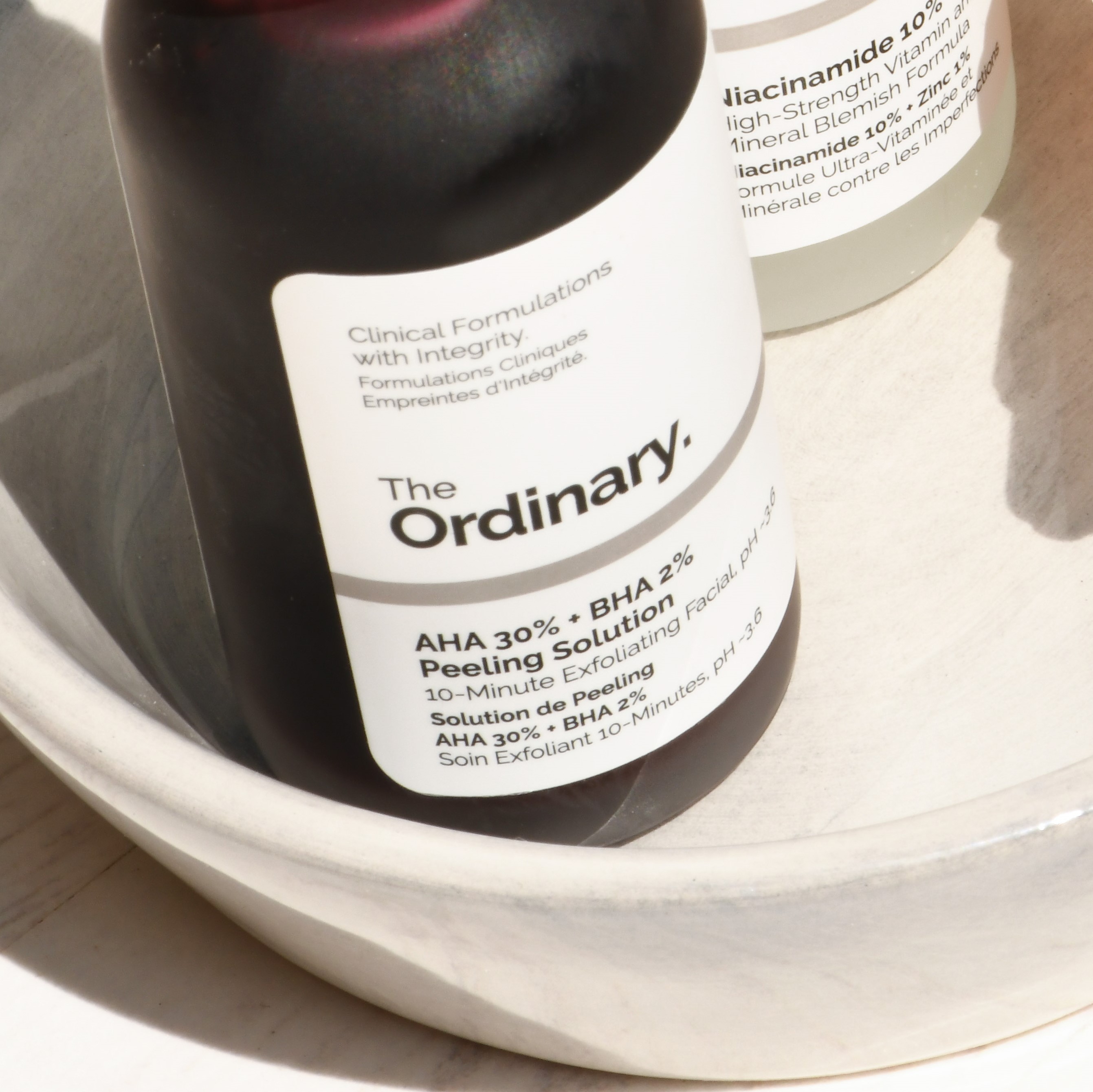 How To Use Acids In Your Skincare Routine How To Use Acids In Your Skincare Routine