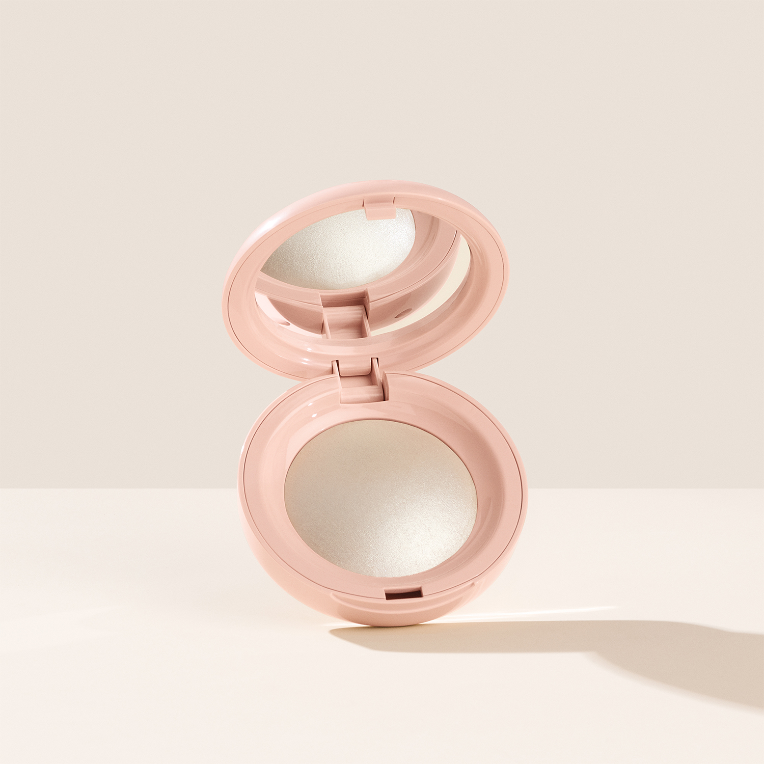 Best Highlighter 2024 15 Powder Liquid Highlighters Reviewed