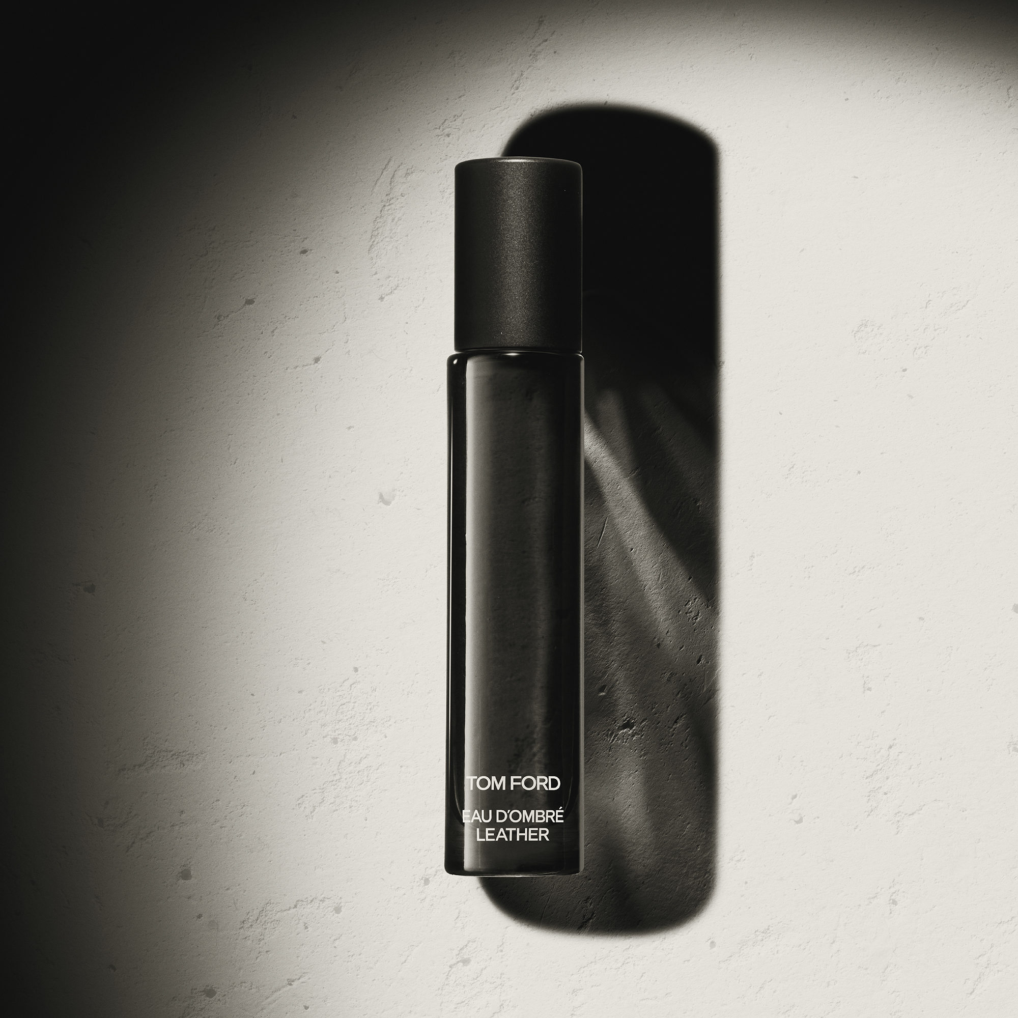 Tom Ford Eau D'ombre Leather Eau De Toilette | Space NK