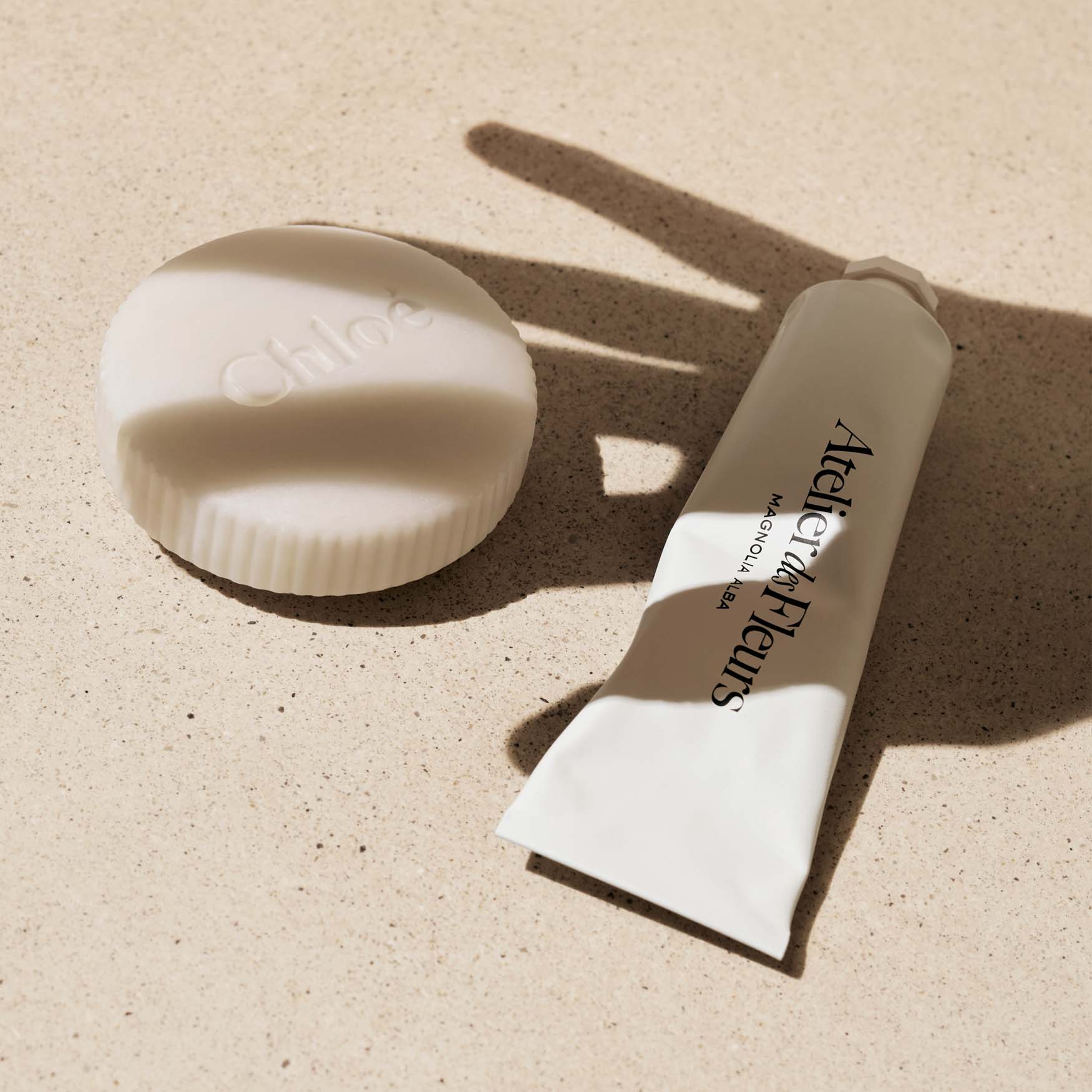 Chloé Atelier des Fleurs ハンドクリーム 50ml Chloé Atelier des Fleurs Cedrus Hand Cream | Space NK