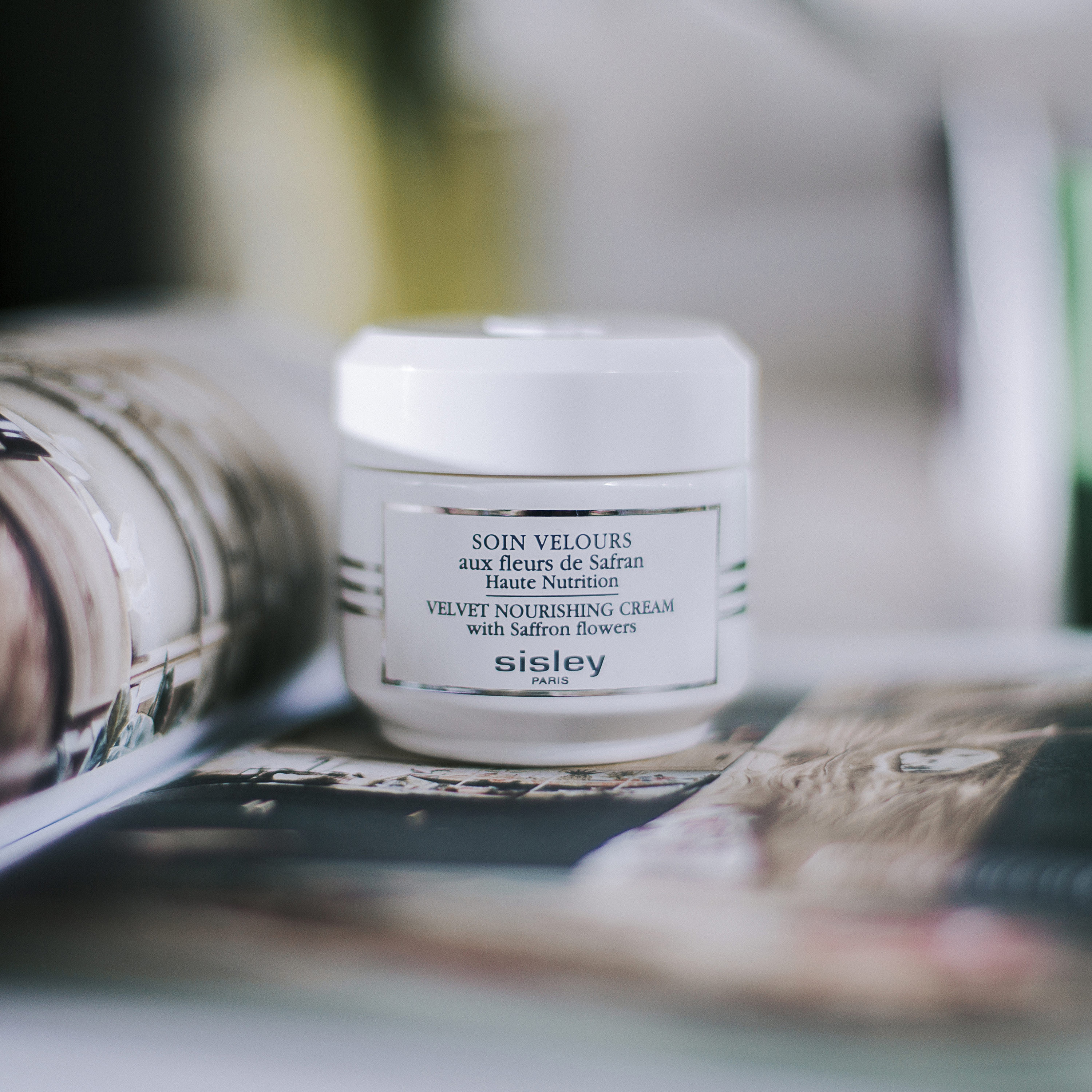 フェイスクリーム sisley Velvet Nourishing Cream 50ml Sisley-Paris Velvet Nourishing Cream | Space NK