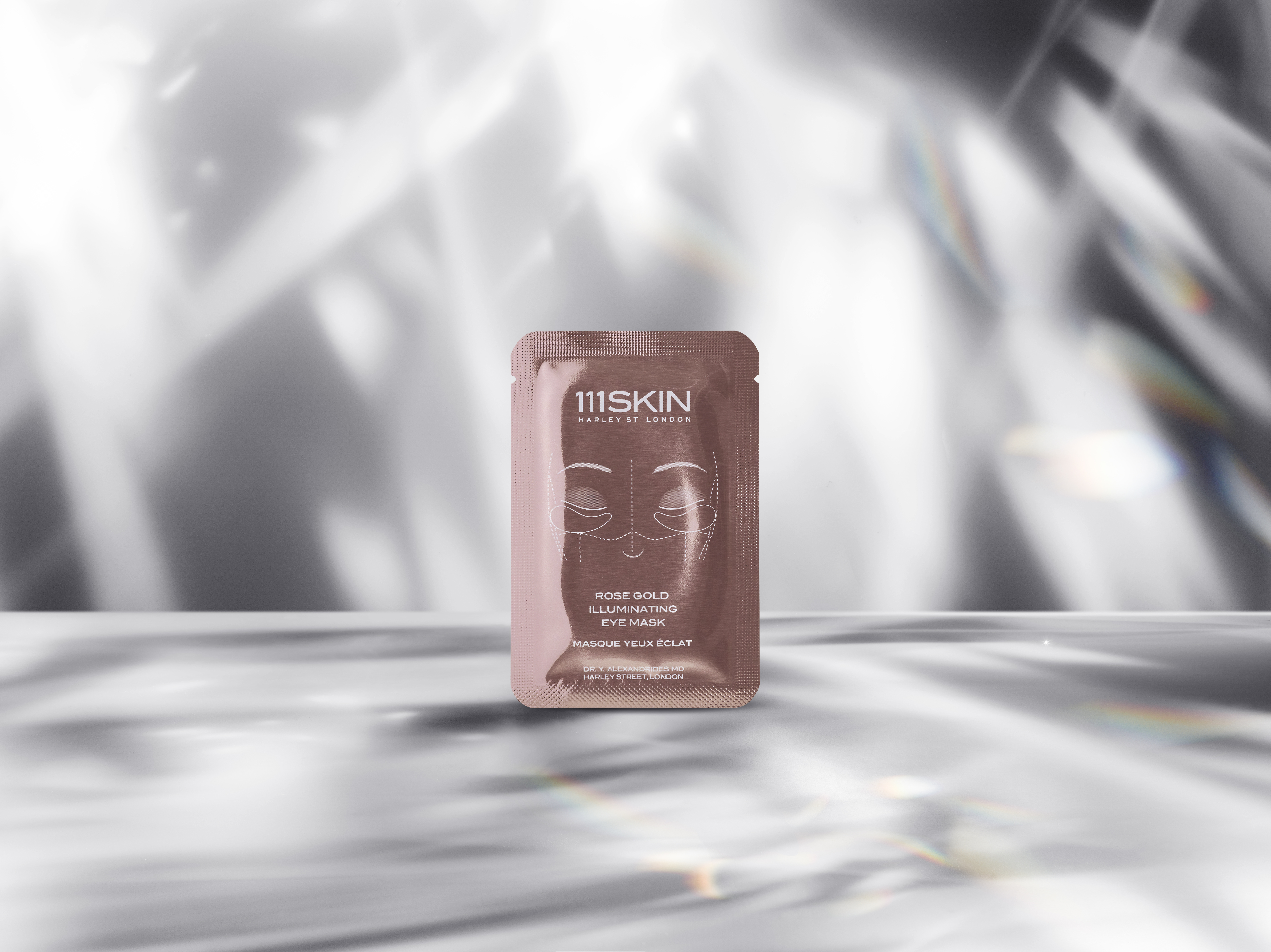 111SKIN Rose Gold Illuminating Eye Mask box | Space NK