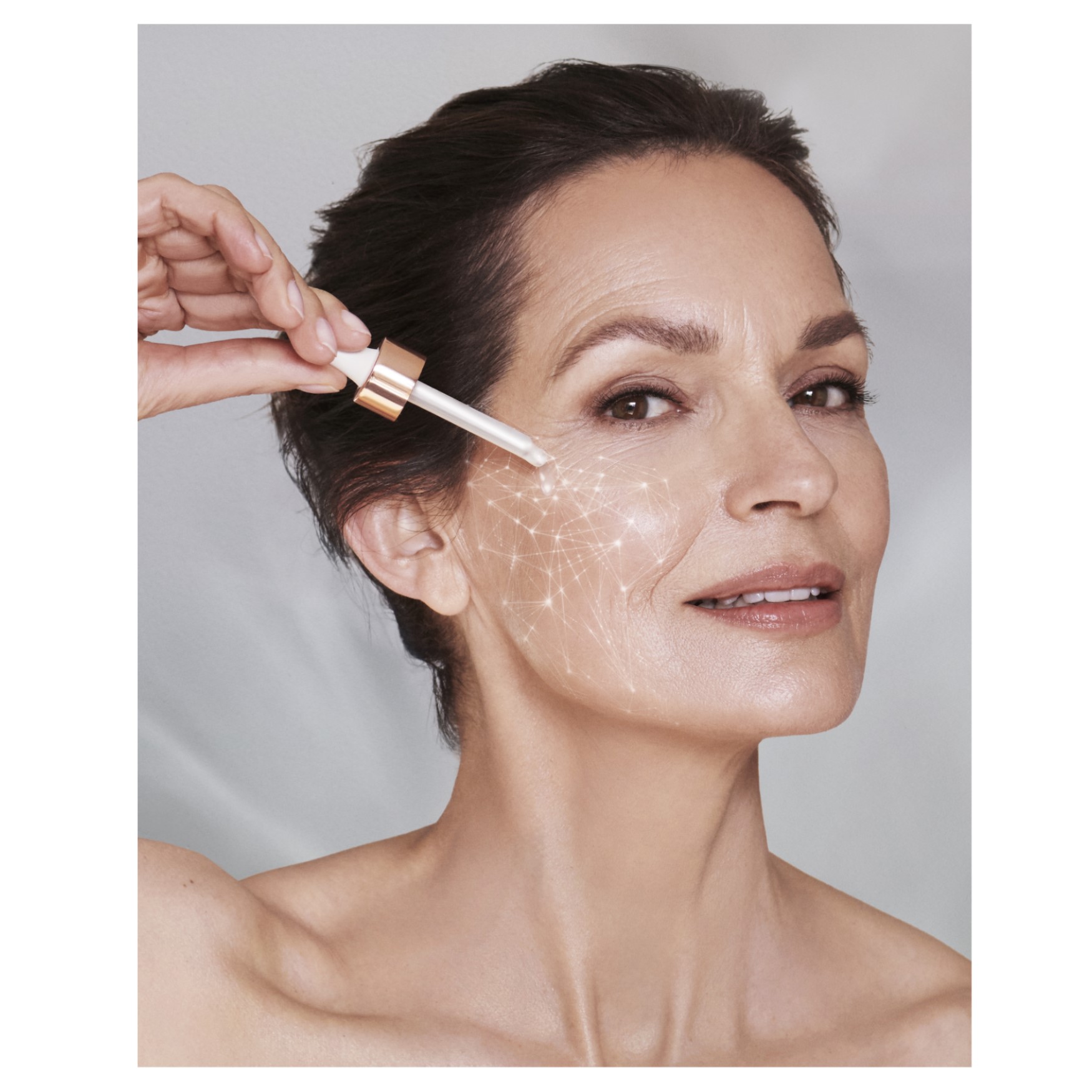 омолаживающие процедуры для лица после 40. антивозрастная косметика реклама. возрастная кожа лица. антивозрастной это. антивозрастной это.