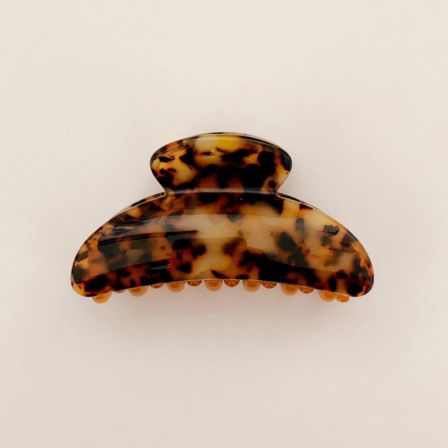 Tort Toto Clip in Spiced Tortoiseshell | Space NK