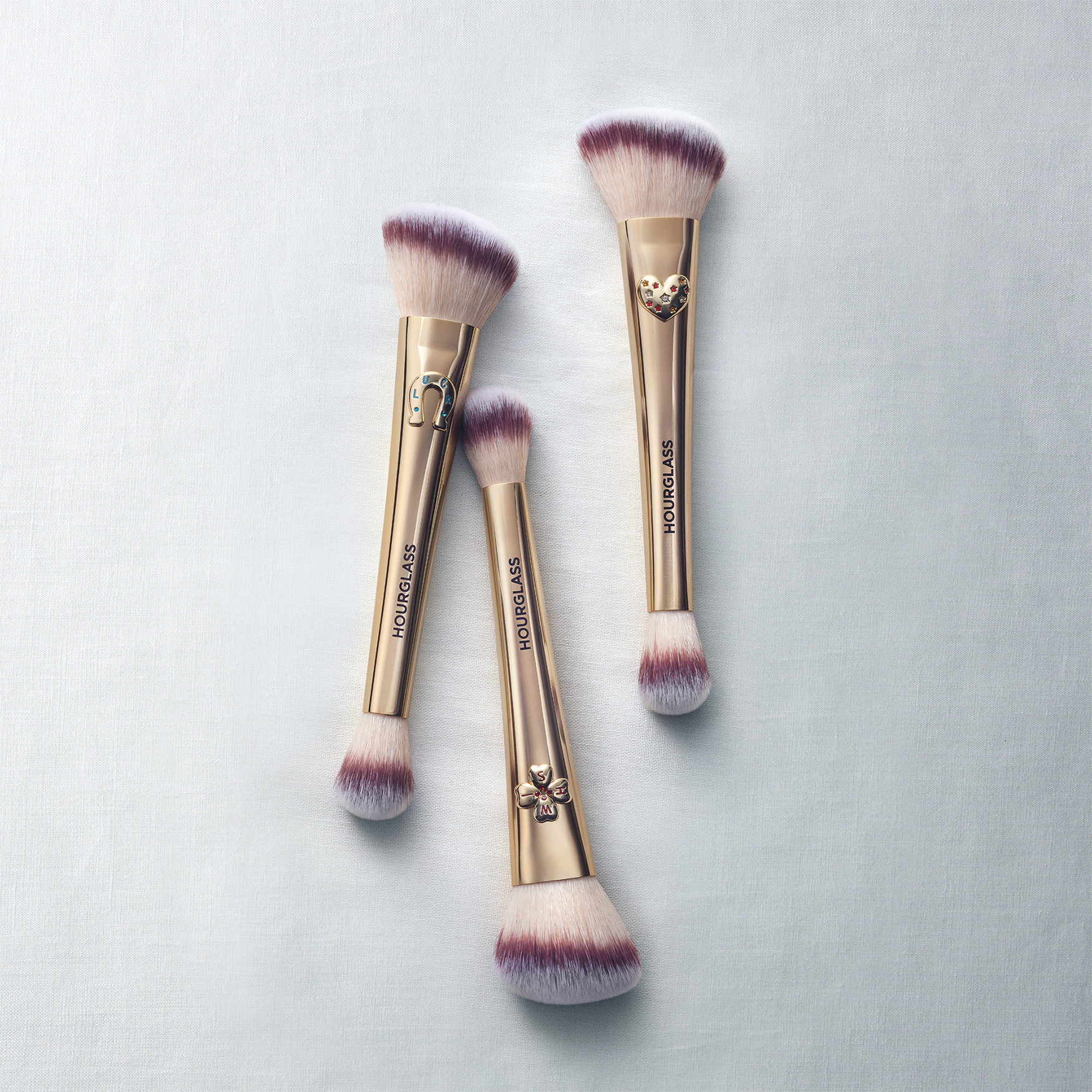 Ambient Lighting Edit Brush II Love | Space NK