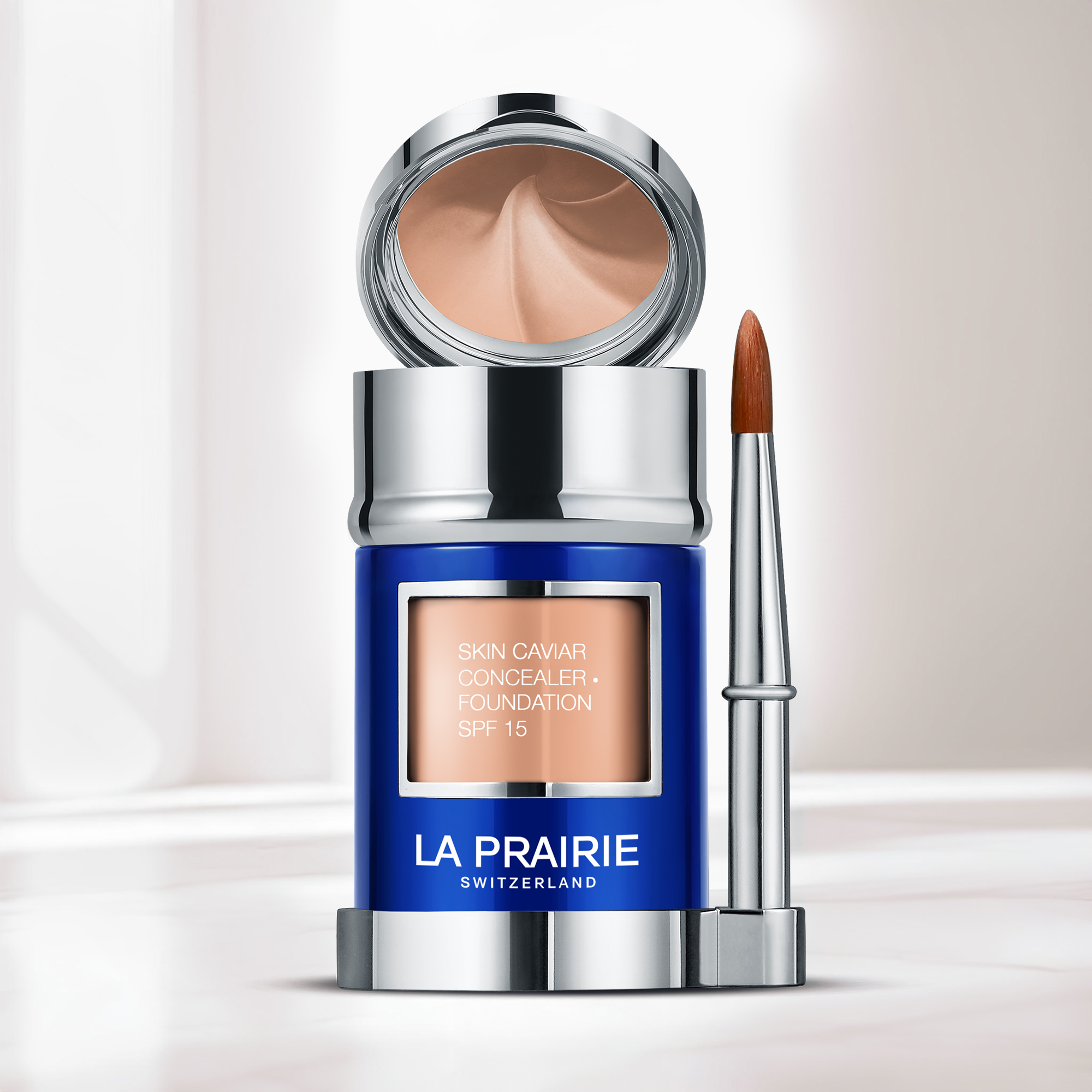 LA PRAIRIE Skin Caviar Concealer Foundation Spf 15 | Space NK