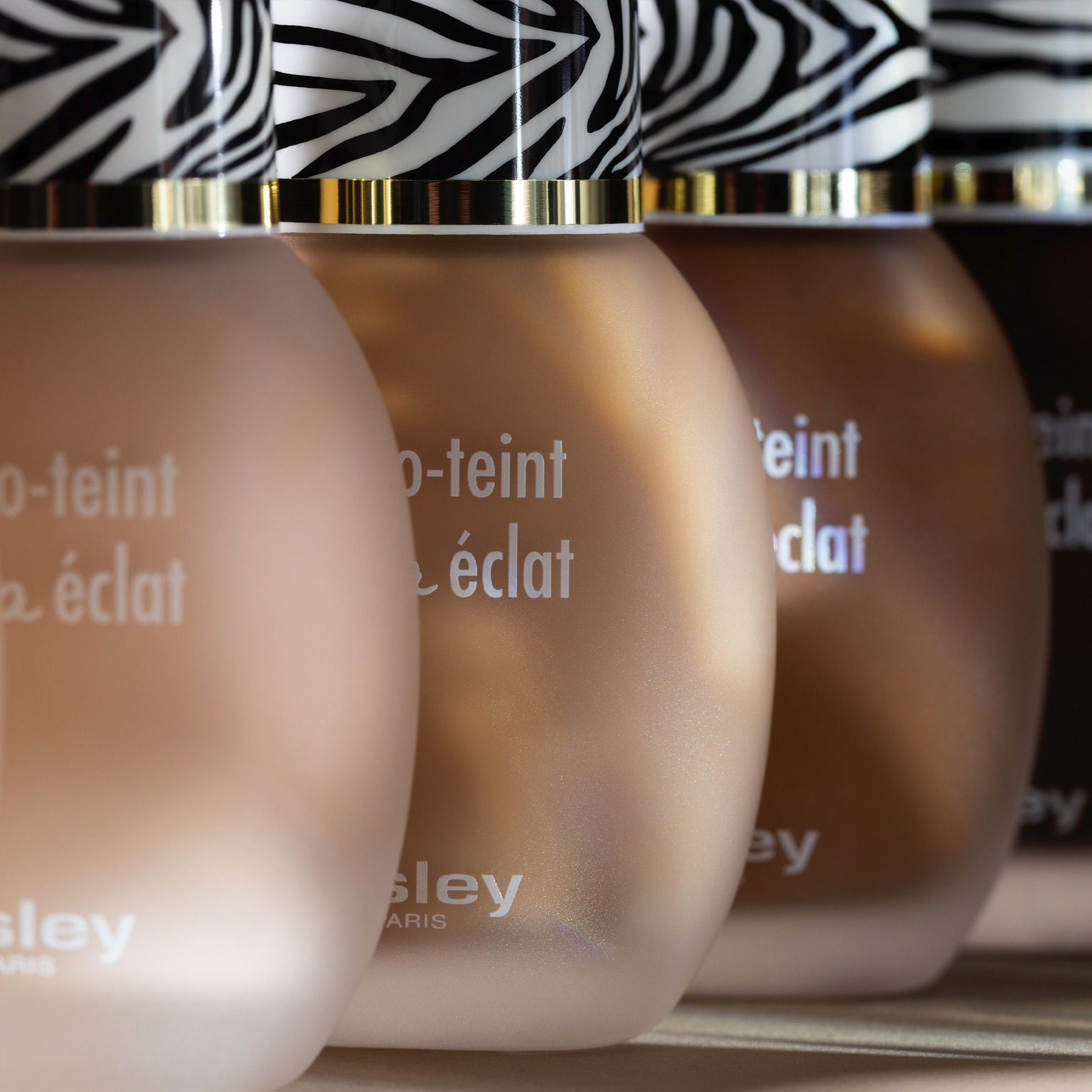 sisley phyto-teint ultra éclat ウルトラ　エクラ Phyto-Teint Ultra Eclat N°2 Soft Beige - Sisley Paris