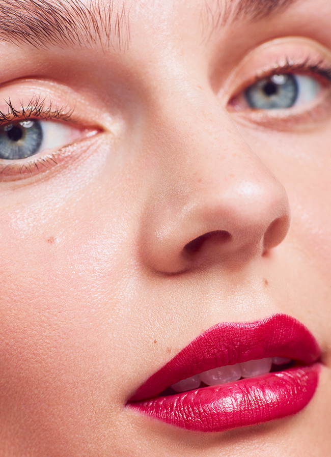 Look-at-me Lips